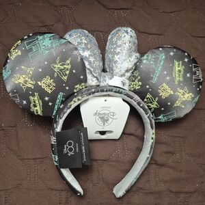 NEW 2023 Disneyland Park Icons Mickey Ear Headband Disney 100th Anniversary NWT